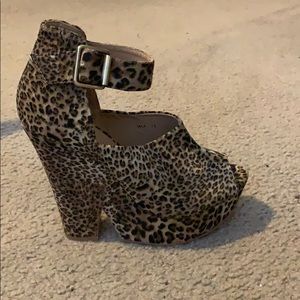 Leopard wedges